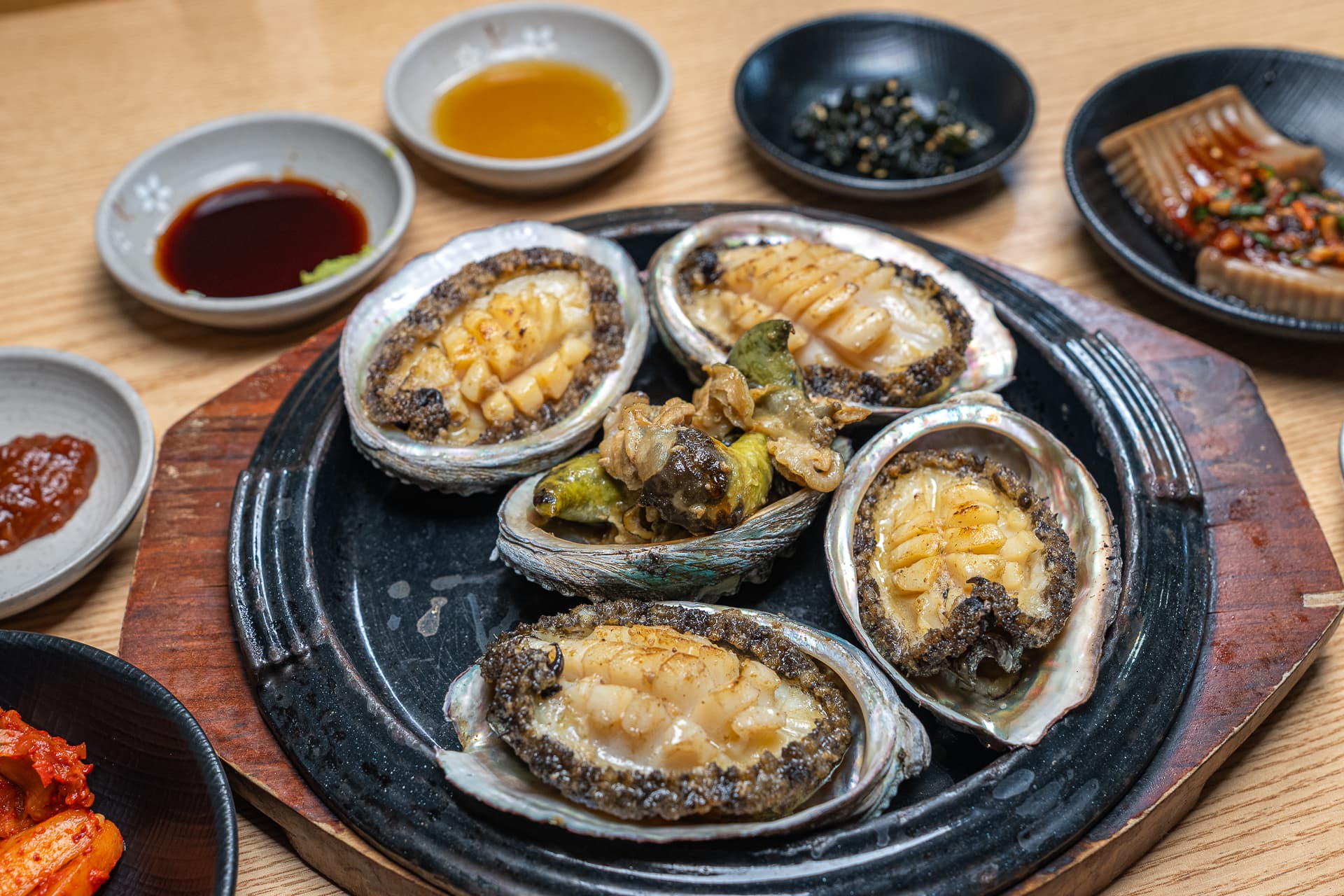 장씨해녀집 바다둘 + 전복버터구이 페어링 한 상