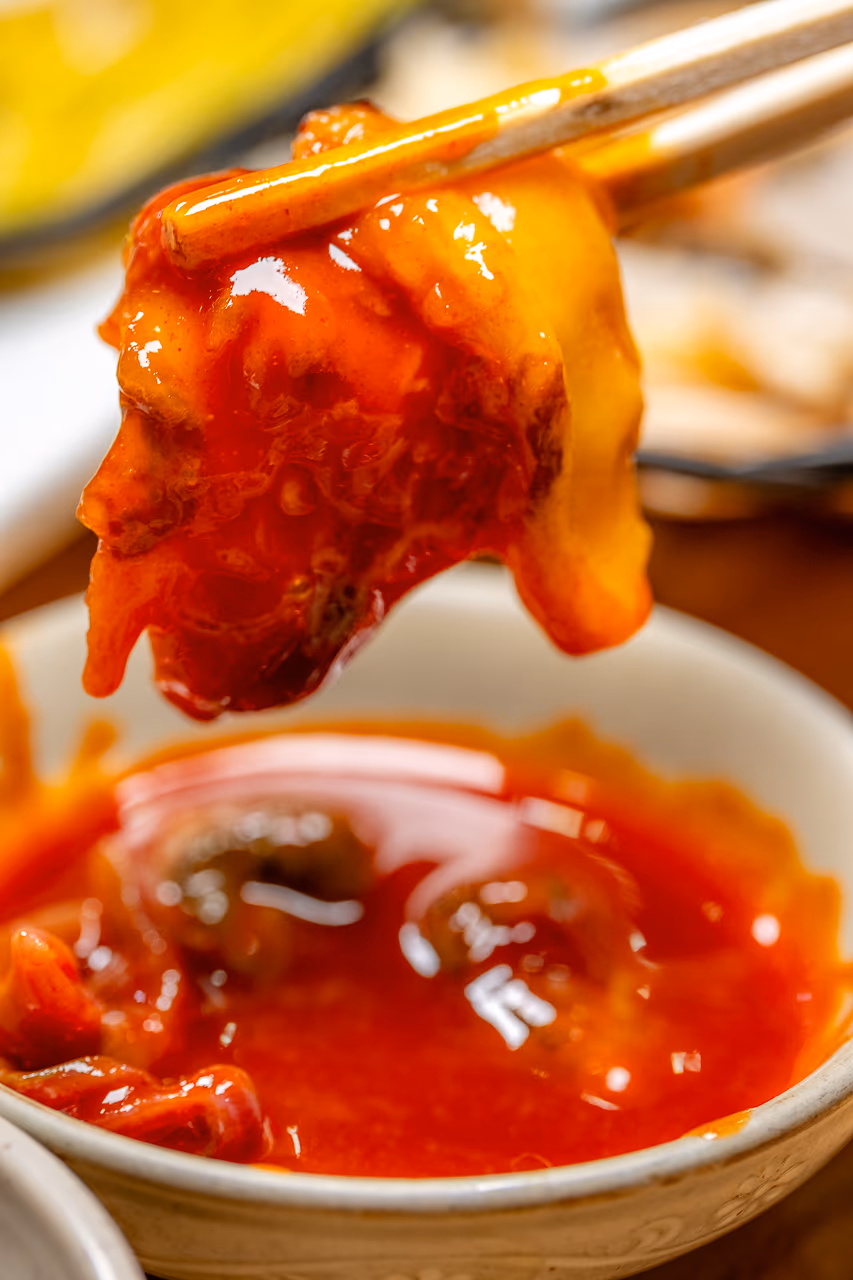 장씨해녀집 바다둘 멍게회 향과 식감이 살아있는 한 점